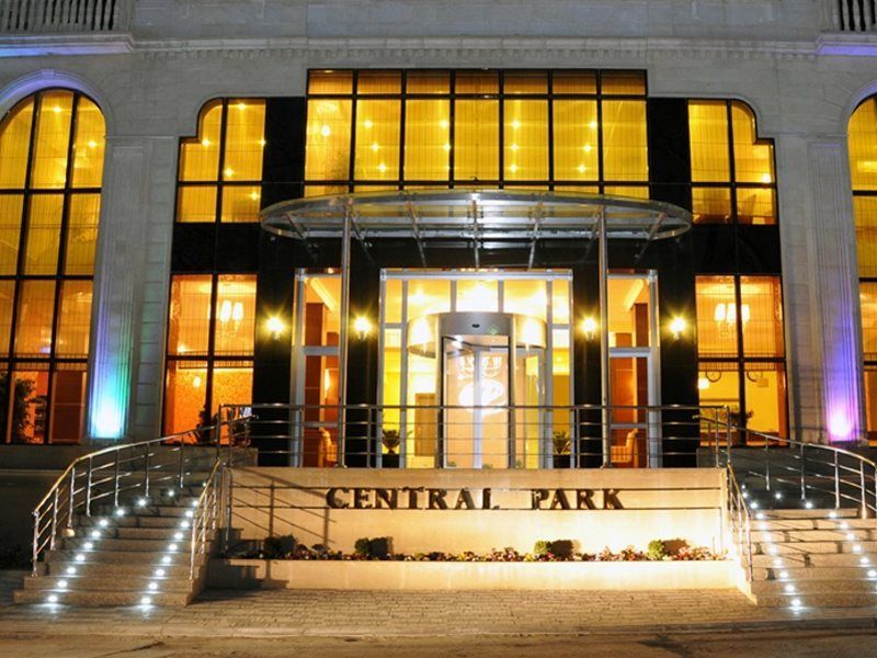 Central Park 巴库 外观 照片